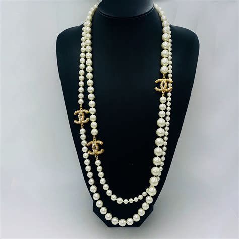 chanel necklace simple|authentic Chanel pearl necklace.